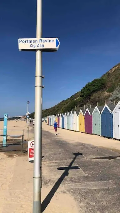 Bournemouth. Private Self Contained Space. Μπόρνμουθ