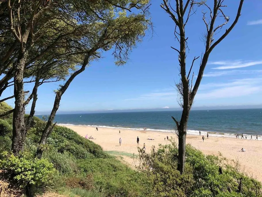 Bournemouth. Private Self Contained Space. Διαμέρισμα